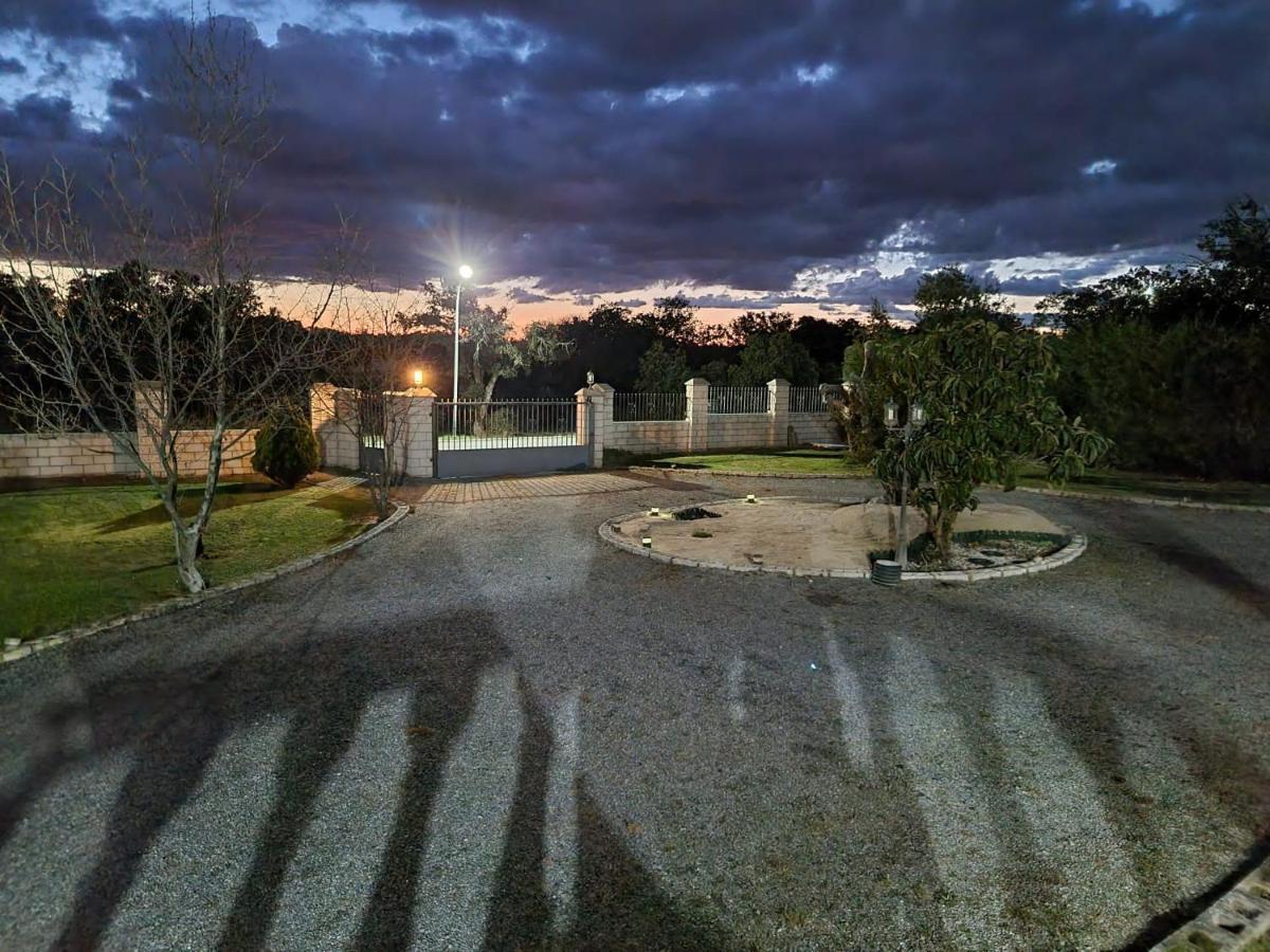 Villa Pancorbo Velayos Buitenkant foto