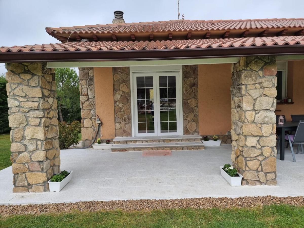 Villa Pancorbo Velayos Buitenkant foto