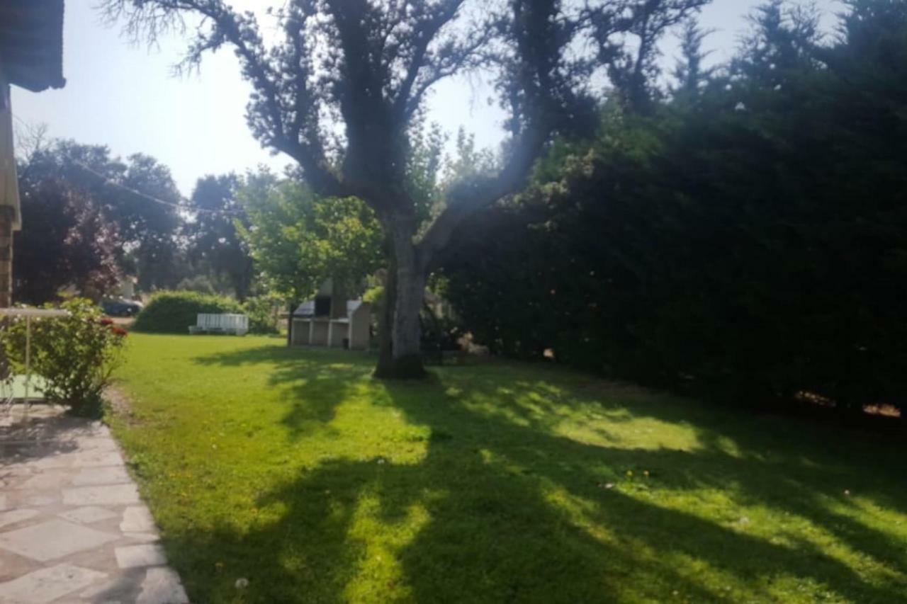 Villa Pancorbo Velayos Buitenkant foto